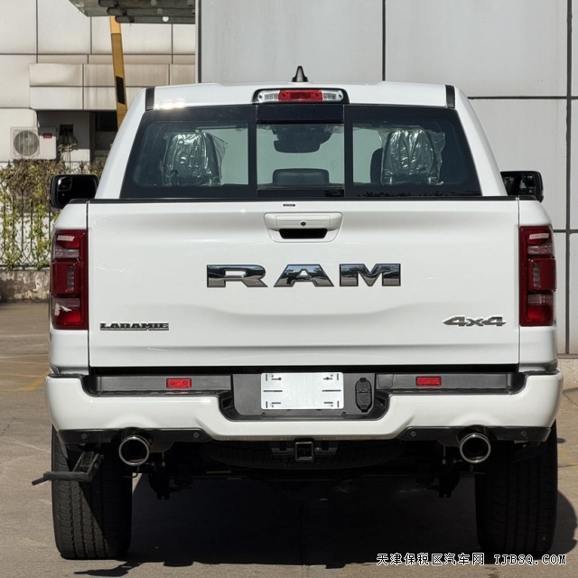 bf54df68c53ee43421f7fe0031a7cbba 平行进口23款道奇公羊运动版5.7L大皮卡售价42万