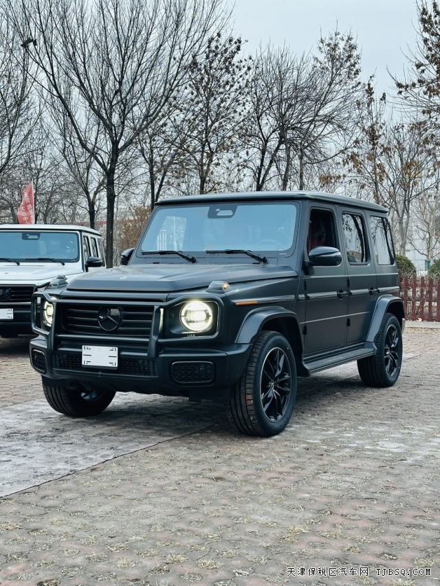 25款加版奔驰G500平行进口选配丰富品质增强港口现车180万