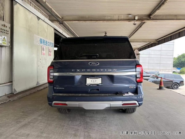 d436a04000c17c847c5e4be63a571464 库存处理22款福特征服者四驱长轴纯正美系风格价格给力