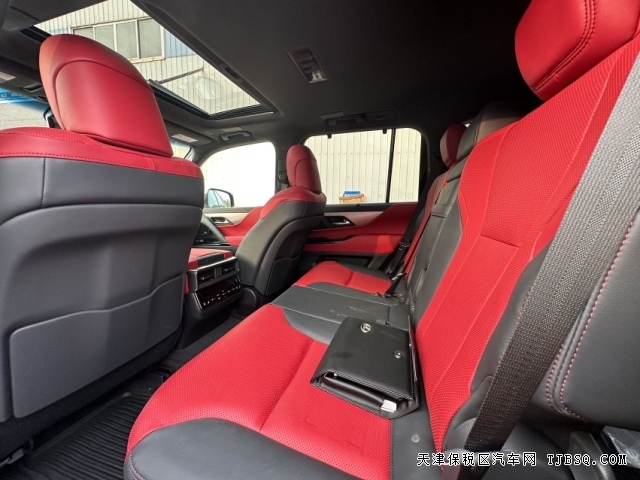 雷克萨斯LX600运动版底盘升降马克莱文森音响港口130万