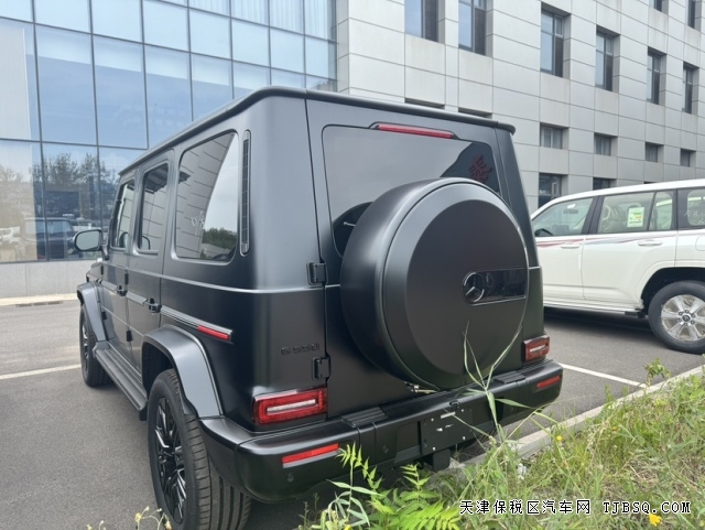 25款奔驰G550新款3.0T发动机年底大促180万起