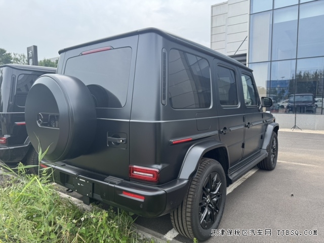 25款奔驰G550新款3.0T发动机年底大促180万起