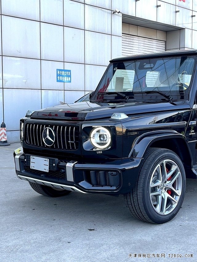 平行进口奔驰G63 AMG港口现车落地价270多万