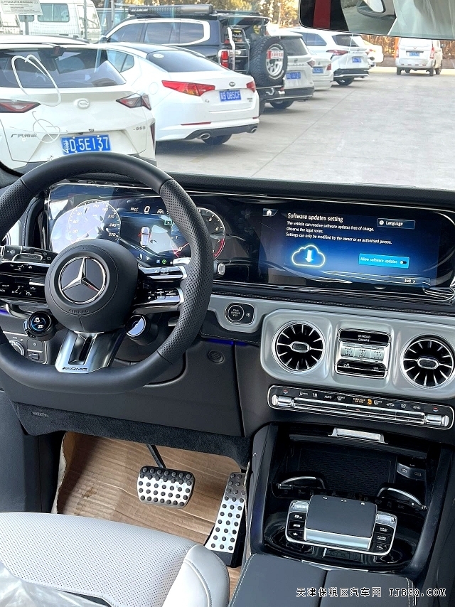 平行进口奔驰G63 AMG港口现车落地价270多万