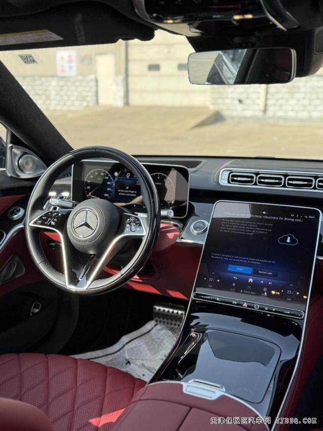 26款加版奔驰S500四驱长轴黑/红4D大柏林顶配大佬专属座驾
