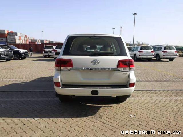 山是山河是河,越野还得酷路泽 20款丰田酷路泽4000行情64万8