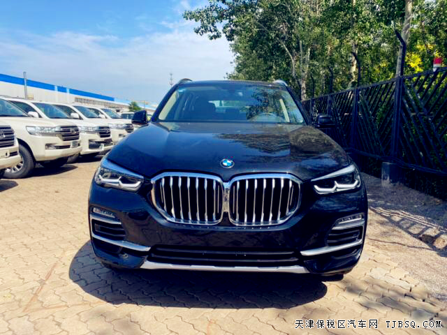 宝马X5 20款 3.0T XLine  现车手续齐