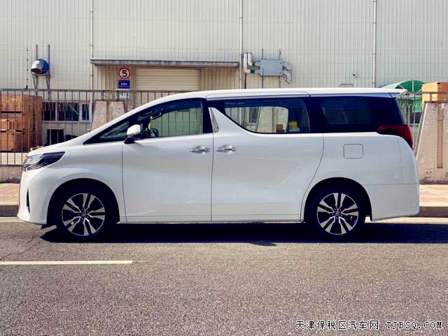 3.5大排量埃尔法，20款丰田埃尔法3.5排量纯汽油！