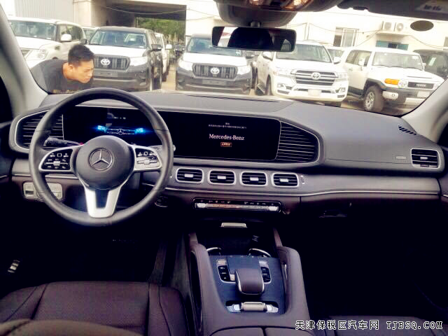 奔驰GLS450 20款 6座 全景20轮 现车 手续齐