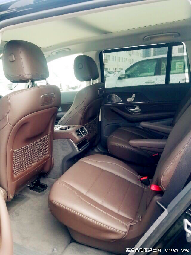 奔驰GLS450 20款 6座 全景20轮 现车 手续齐