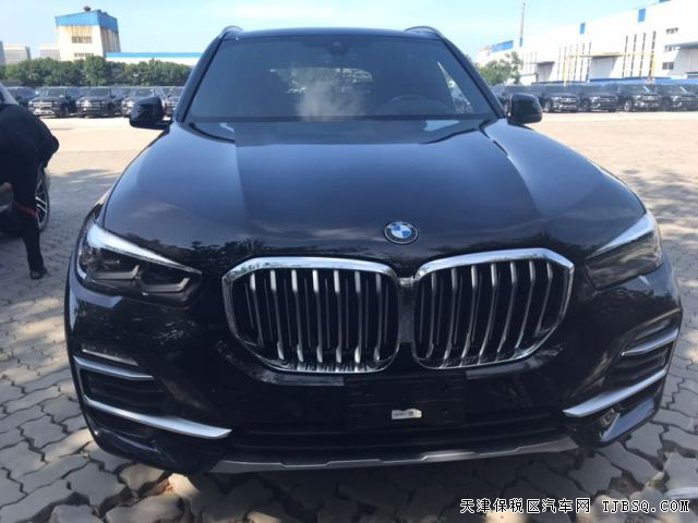 宝马X5 20款 3.0T XLine 小豪华包 国六预售 特惠75