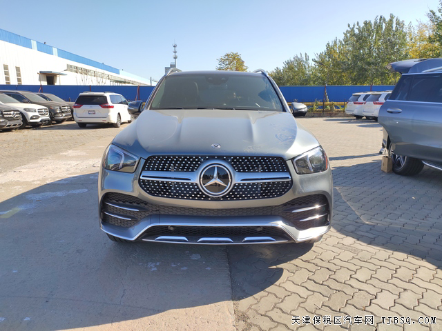 奔驰GLE450 20款 5座 豪华包 运动包 科技包 智能驾驶包 国六预售