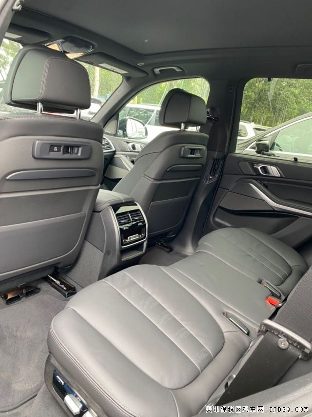 宝马X5 20款 3.0T M运动 大豪华包 国六预售价优 仅售85.5