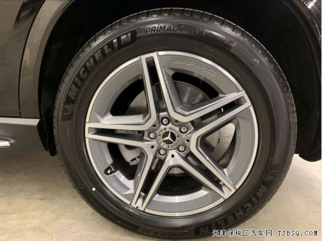 奔驰GLE350 20款 5座 豪华包 运动包 国六预售价优 仅售74