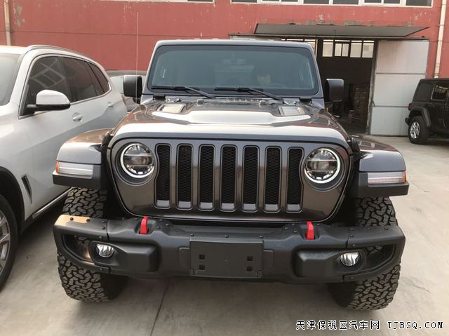 新款吉普牧马人2.0T卢比肯港口国六现车 随时提车价优