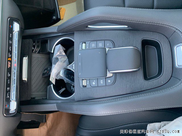 奔驰GLE350 21款 四驱 DP1包 国六预售价优 仅售 69.5