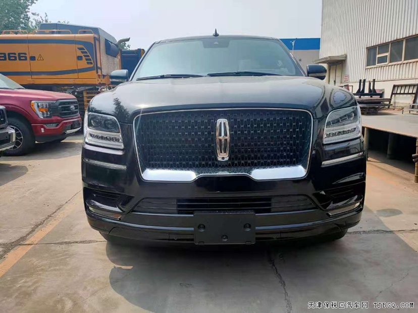 20款林肯领航员3.5T长轴版 港口国六现车随时提价优