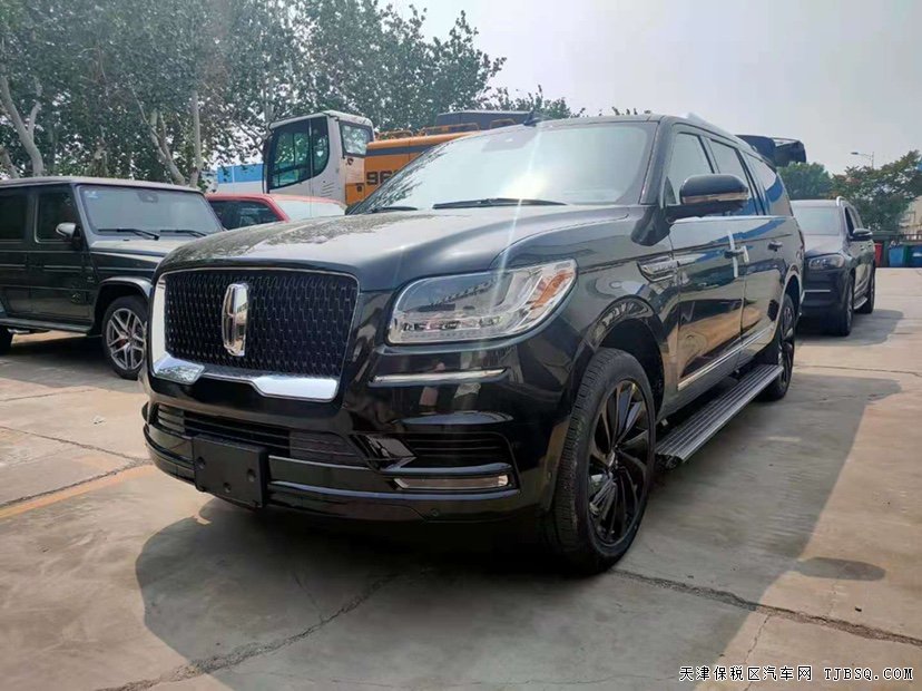 20款林肯领航员3.5T长轴版 港口国六现车随时提价优