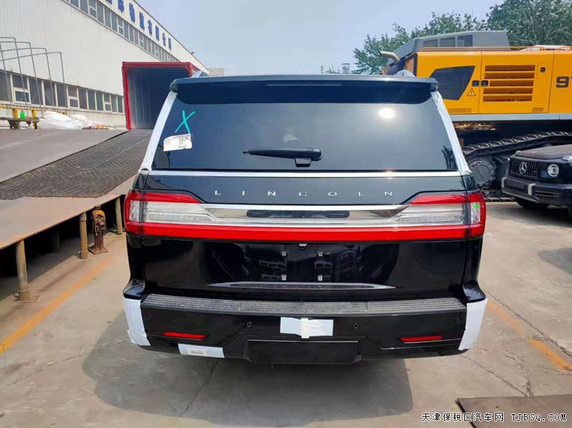 20款林肯领航员3.5T长轴版 港口国六现车随时提价优