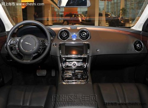 2013新款XJ捷豹2.0T 现车89.8万周末价