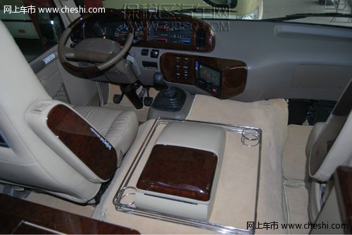 年底政府指定采购 丰田考斯特 让利返点