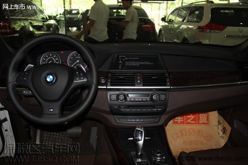 天津保税区 新款进口宝马X5 天津现车66.5万最底价