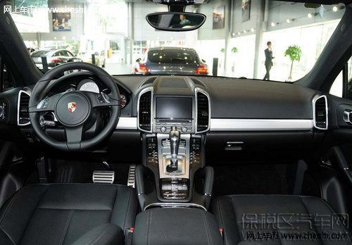 保时捷卡宴配置齐全 现车价格折扣最低