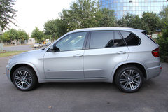 2013款宝马X5现车降价 天津保税区年底热销中