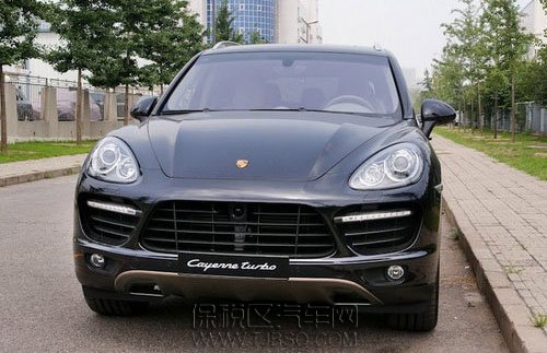 天津保税区 保时捷卡宴 Turbo黑深咖啡内饰热卖中