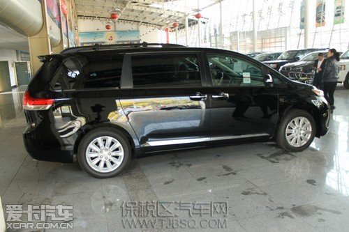 丰田塞纳 丰田塞纳 天津保税区新款现车热销折扣价35万8