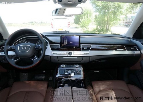 进口奥迪A8 天津保税区现车元旦前折扣价反馈