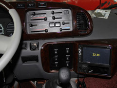 丰田考斯特13座 进口丰田考斯特17座