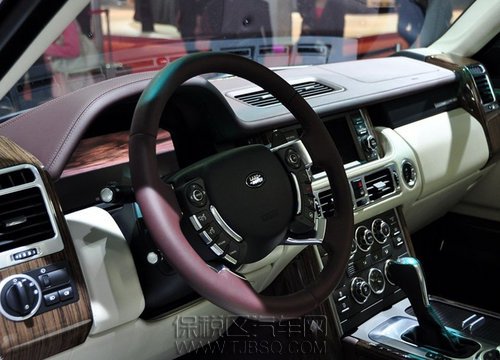 2013款路虎揽胜天津港保税区 报价177.8万