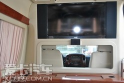 新款奔驰斯宾特跨年保税区现车超低价让利酬宾