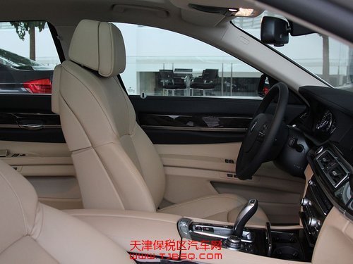 2013款宝马7系颜色齐全当时开票全国上牌