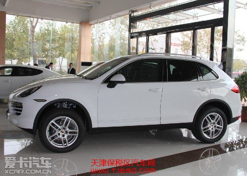 保时捷卡宴中规版3.0T新年促销价大酬宾