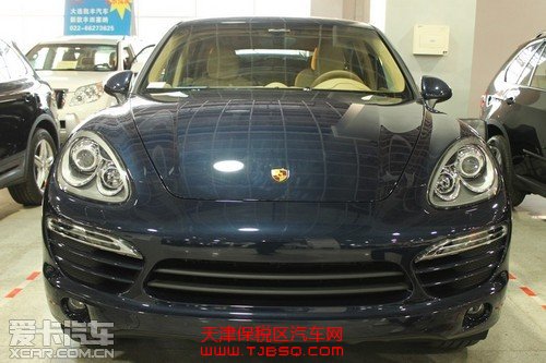 保时捷卡宴新款现车优惠30万贺岁大回馈