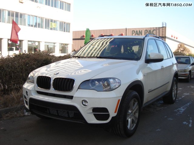 2013款宝马X5美规版 可分期购车63万起