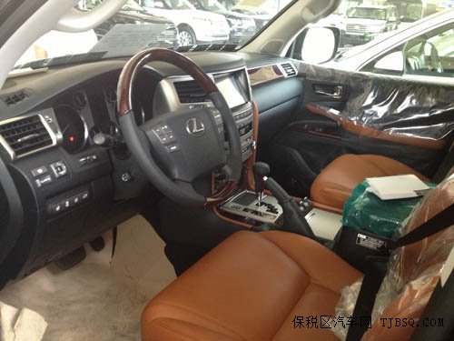 2013款雷克萨斯LX570 全国联保可分期购车