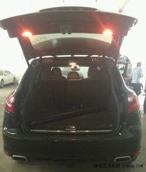 进口保时捷卡宴白金版 超值特卖待抢购