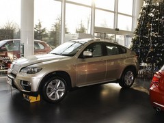 宝马X6店内现价再惠 现车78万豪情大卖