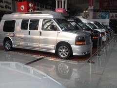 GMC商务车六米二/五米七 现货齐全待购