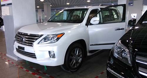 2014款凌志5700中东版 顶配现车惹关注