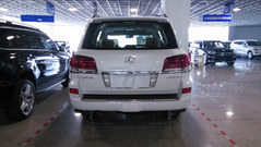 2014款凌志5700中东版 顶配现车惹关注