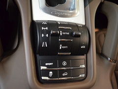 保时捷卡宴底价出击 全国可无抵押贷款