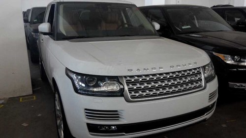 路虎揽胜创世尊崇3.0 柴油版优惠折扣