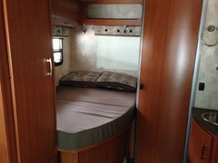 进口奔驰斯宾特24J房车 月末促销季开启