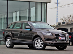 2014款美规版奥迪Q7 店内优惠掀翻底价