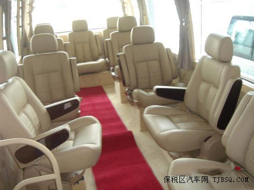 新款丰田考斯特 现车零利狂甩裸利促销