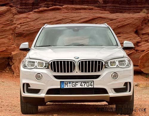 新款宝马X5国际品质 裸利回馈震撼出击